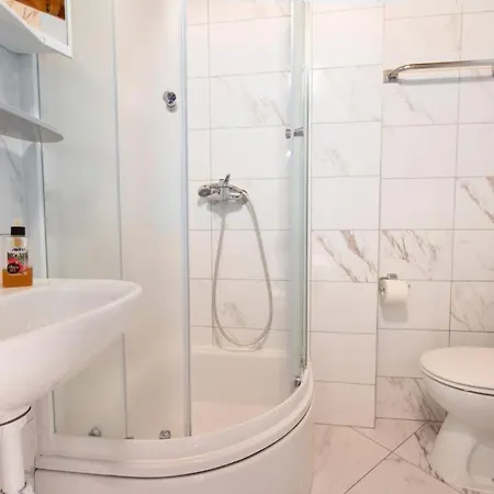 Ana * ماكارسكا